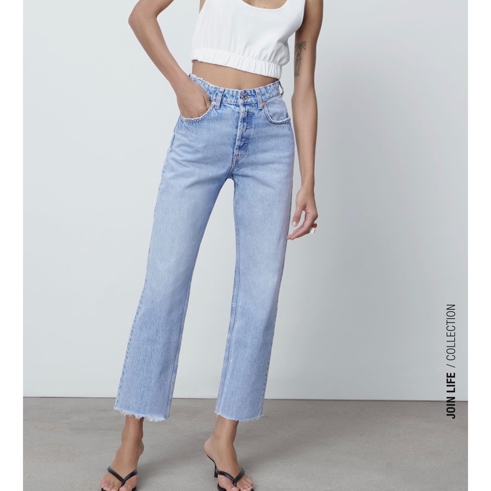 ZARA HIGH RISE STRAIGHT LEG JEANS